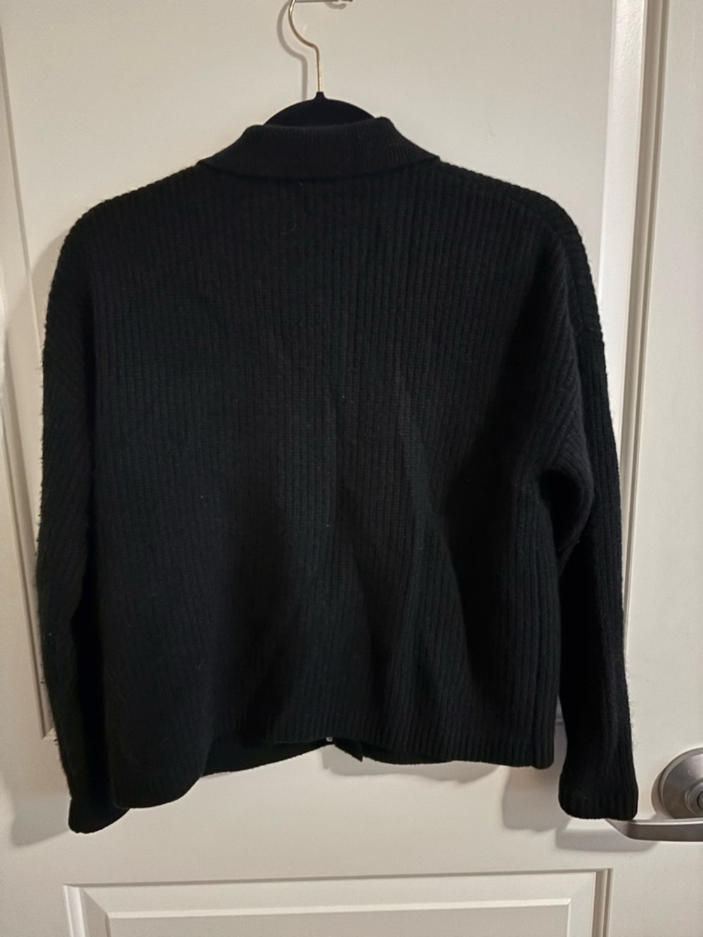 Garnet Hill 100% Cashmere, Cozy Black Button-Up Knit Cardigan, Size XS - Picture 3 of 4